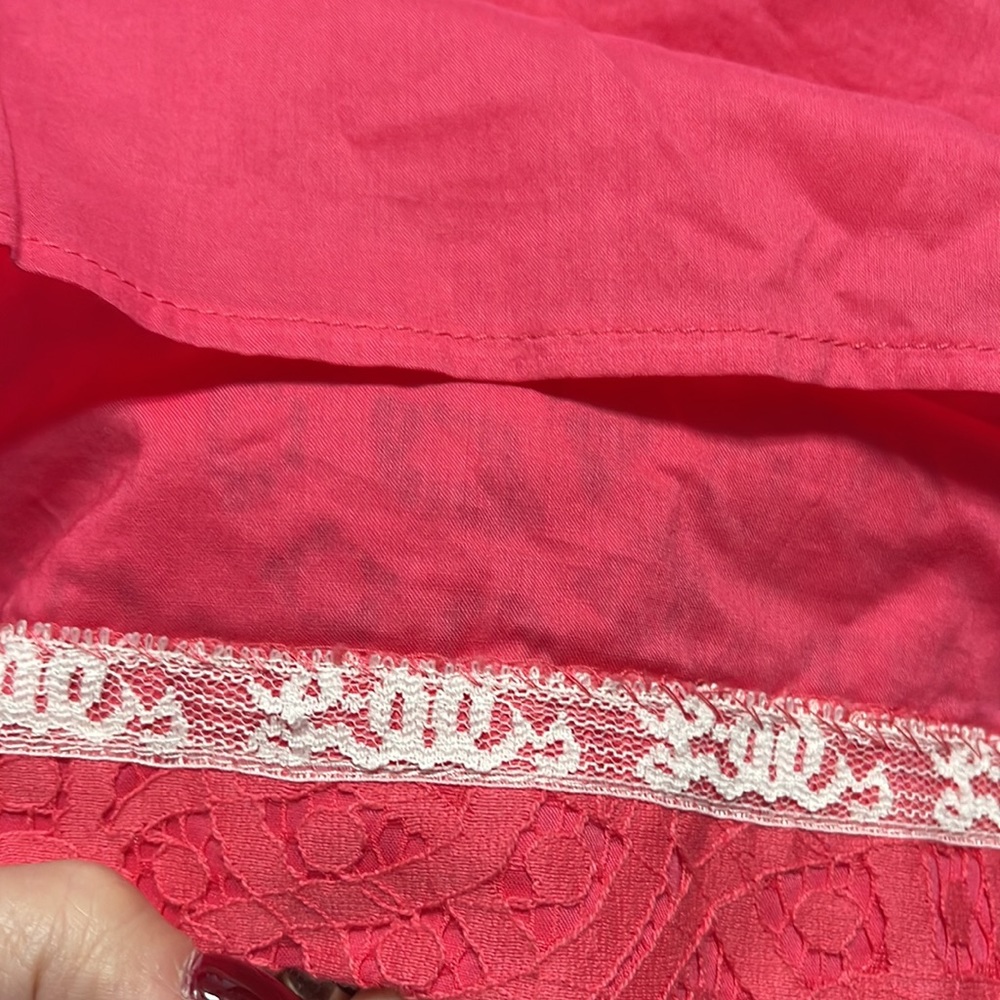 Lilly Pulitzer hot pink dress with gold hardware. Size 0 - Picture 11 of 12